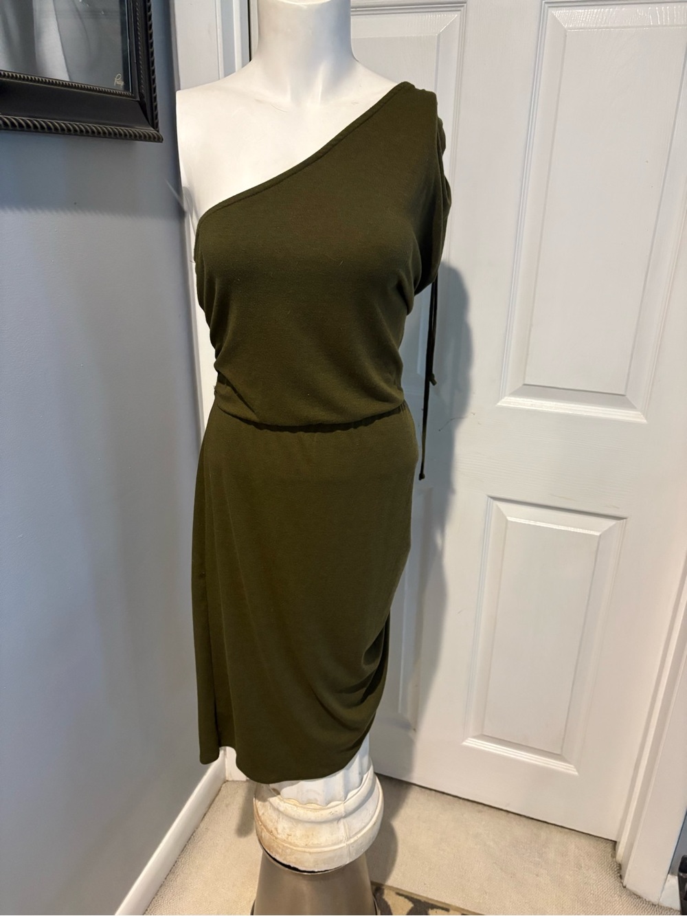 LULUS Olive One-Shoulder Women’s Dress S/12